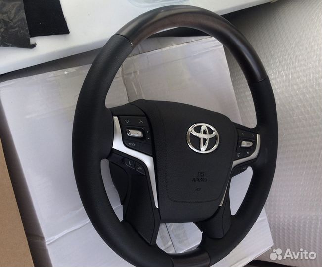 Руль тойота Tundra