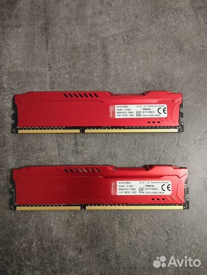 Память DDR3 Kingston HyperX Fury 1866Мгц 2х4Гб