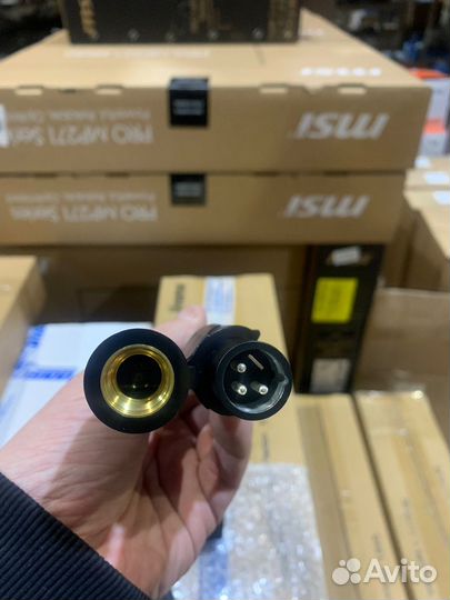 Микрофон Shure SM63LB