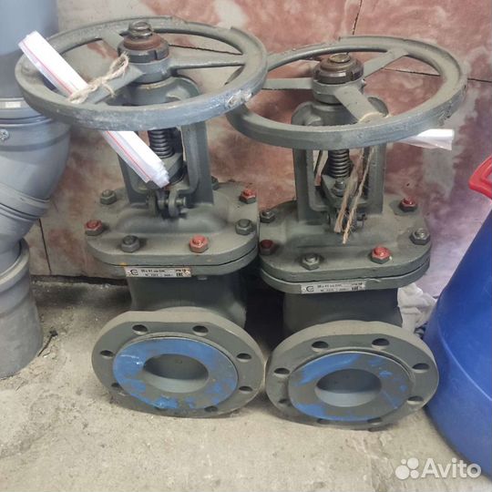 Продам задвижки