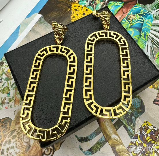 Серьги Versace