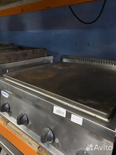 Плита электрическая 4 конфорки сплошная