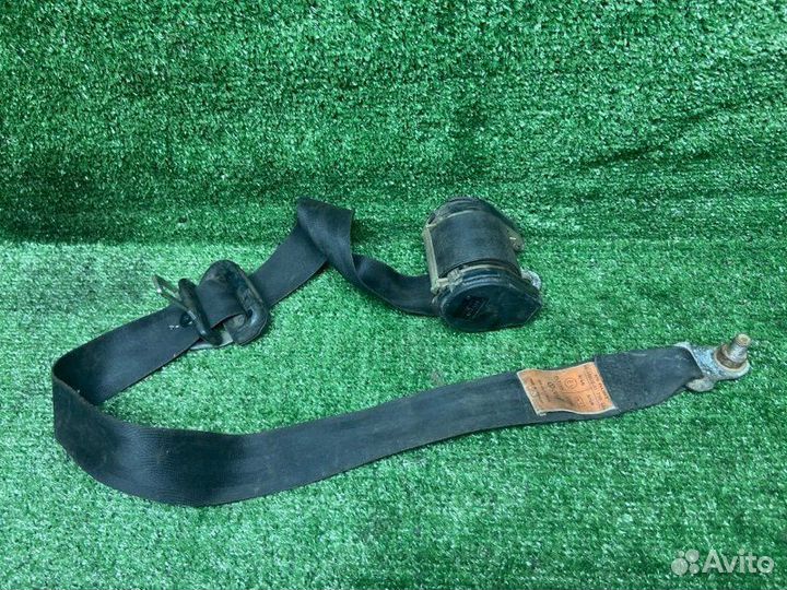 Ремень безопасности передний правый Volkswagen