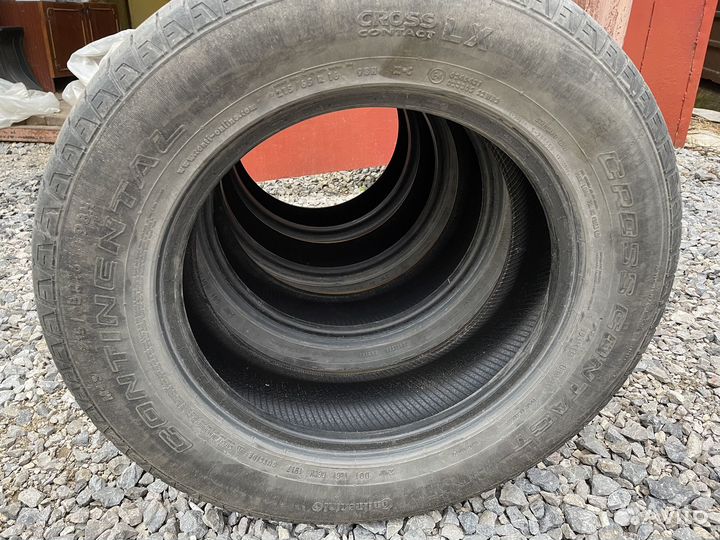 Continental CrossContact LX25 215/65 R16