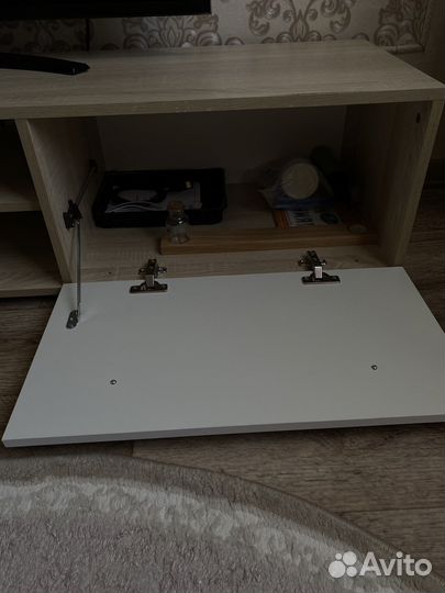 Тумба под телевизор