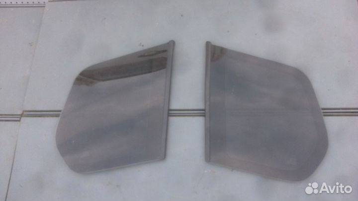 Стекло форточка Mitsubishi Space Star