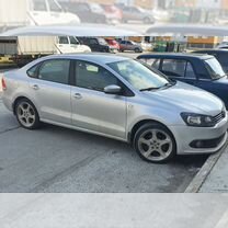 Volkswagen Polo 1.6 MT, 2014, 78 000 км, с пробегом, цена 750 000 руб.