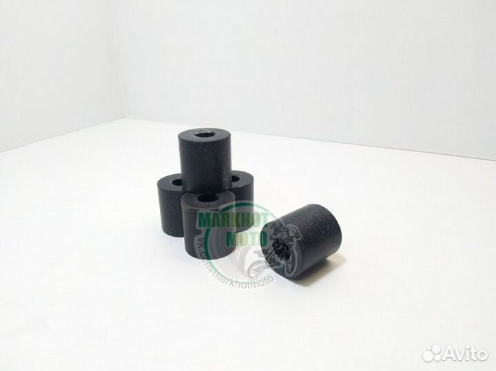 Втулка амортизатора капролон BM200, QM200