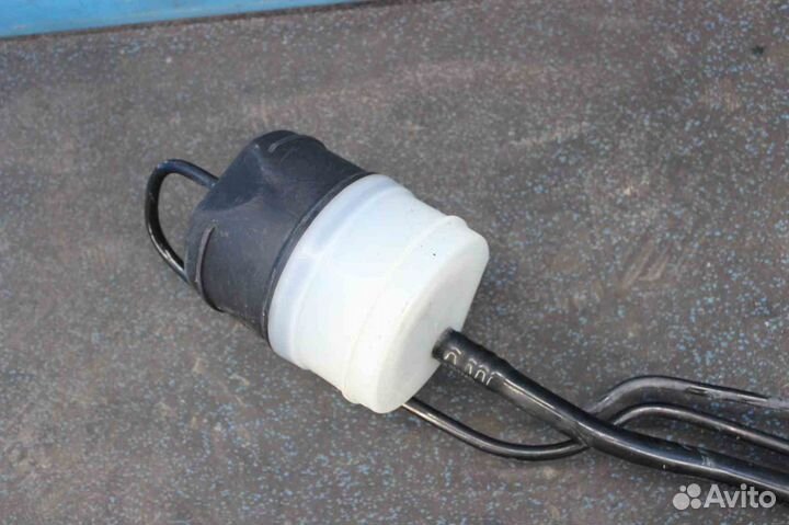 Ресивер пневмоподвески Land Rover Discovery 3 (Лен