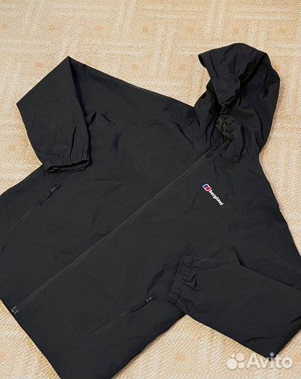 Ветровка Berghaus