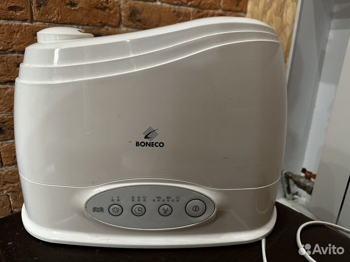 Увлажнитель Boneco u7136