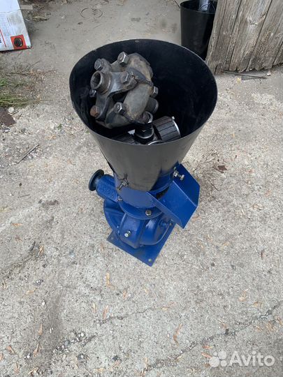 Гранулятор 150мм подвижные матрица, ролики