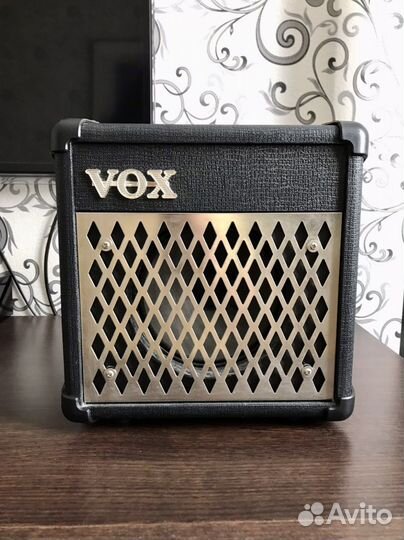 Комбоусилитель VOX DA5