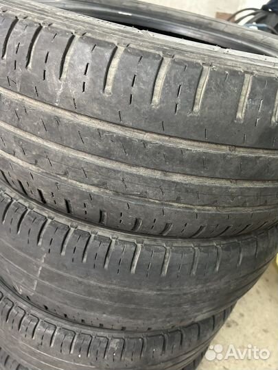 Hankook Vantra LT RA18 215/65 R17 104T