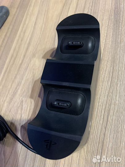Зарядное устройство Dualshock Sony Play Station 4
