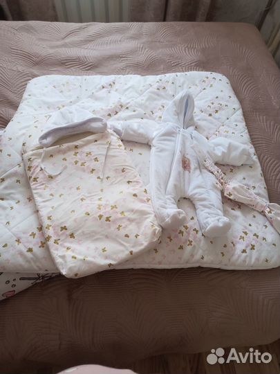 Продам теплый конверт на выписку