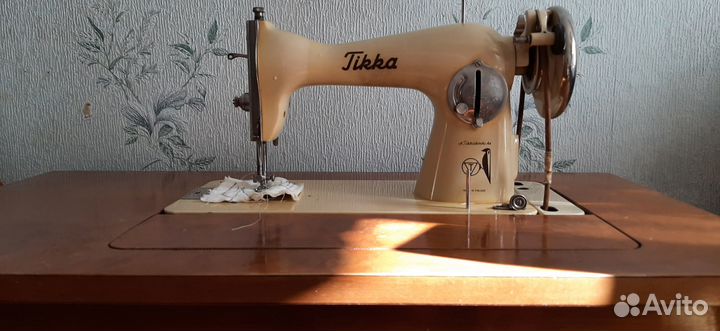 Швейная машинка ножная Tikka