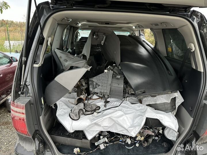 Разбор Toyota Alphard