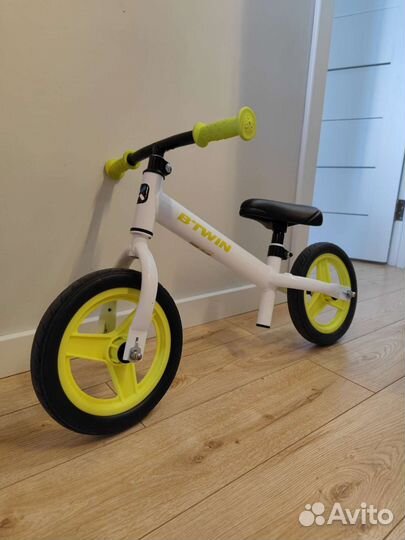 Беговел btwin decatlon