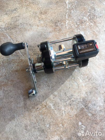 Kaтушка мультипорная Аbu Gаrсia 7000i lс