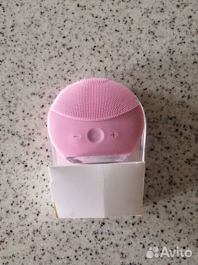 Вибромассажер для лица (новый)