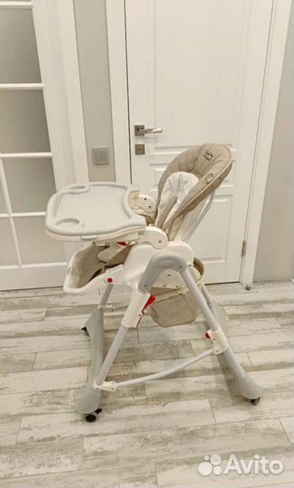 Стульчик для кормления babyton