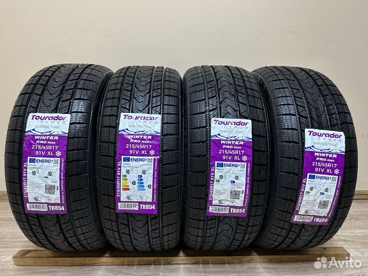 Tourador Winter Pro Max 215/45 R17 91V