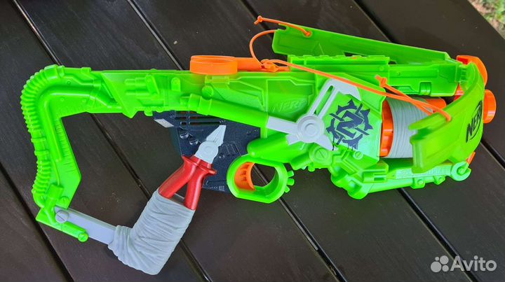 Бластер арбалет Nerf Zombie Strike
