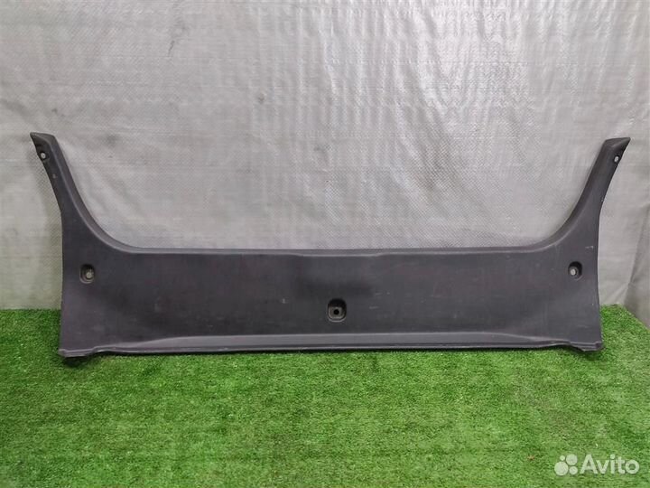 Накладка проема багажника Lexus GS300 (S160) 2001