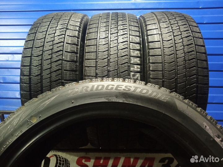 Bridgestone Blizzak VRX2 225/45 R18 91Q