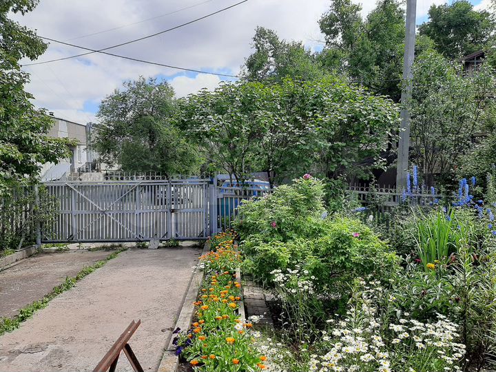 Коттедж 204 м² на участке 15 сот.