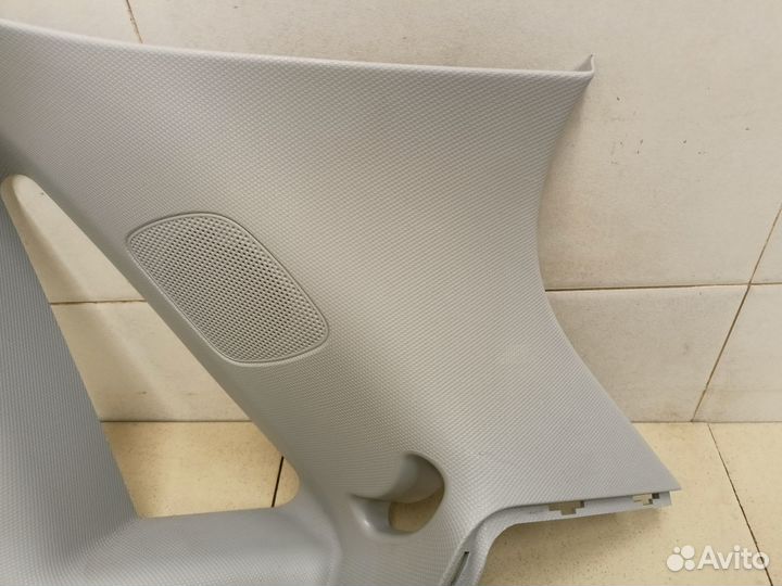 Обшивка стойки A1 2010