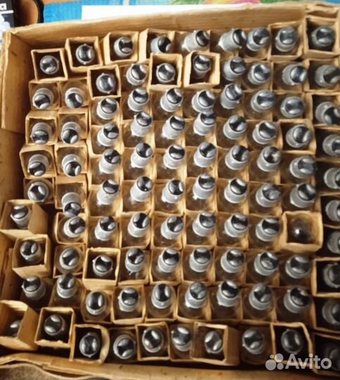 Лампа Ц 220-230-15(B15d) к старым холодильникам