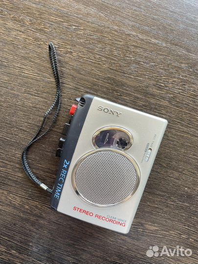Кассетный диктофон Sony