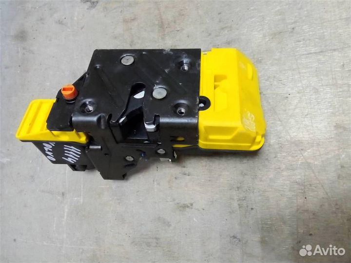 Замок двери задней левой от Volvo XC90 2002-2014