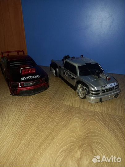 Детские спортивные машинки