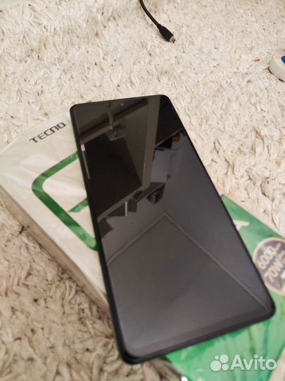 TECNO Pova 6, 8/256 ГБ