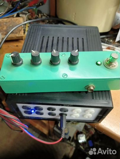 Блок питания для гитарных педалей