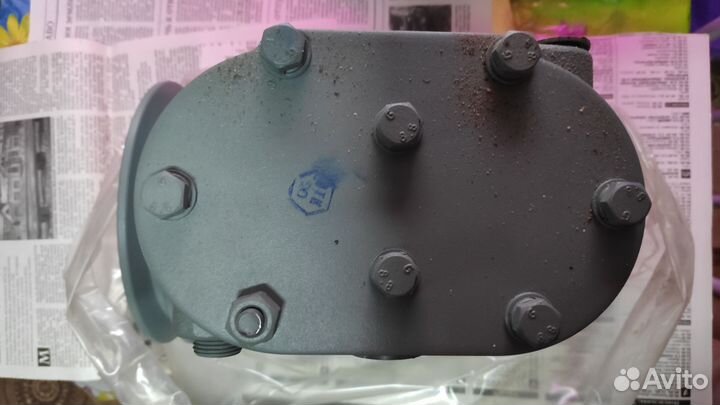 Продаю компрессор