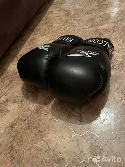 Боксерские перчатки детские
