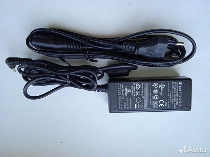 Блок питания hoioto ADS-18SG-09-2 09009G (9V/1A)