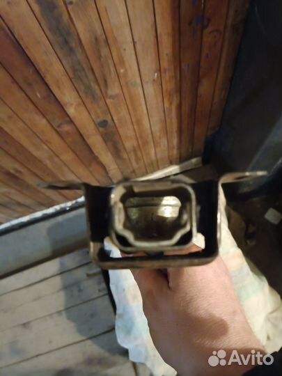 Тяга кулисы кпп в сборе Москвич 2141