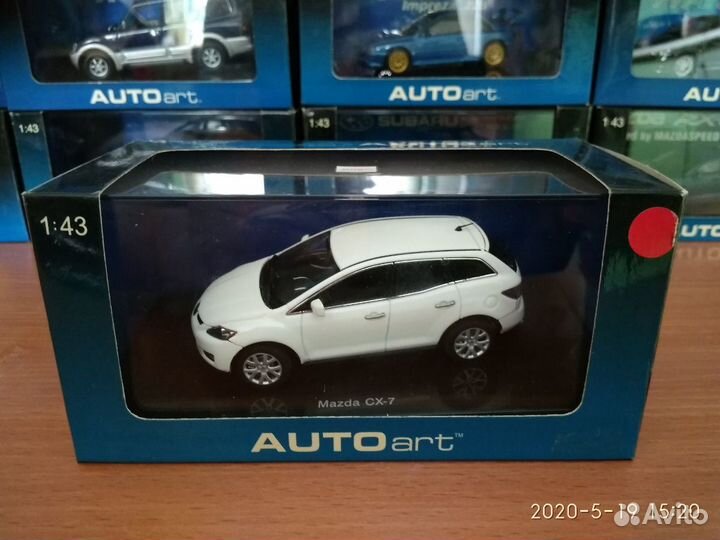 Mazda в масштабе 1/43 от autoart