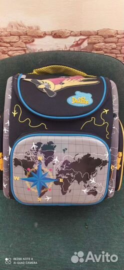 Рюкзак школьный