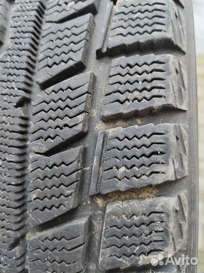 Dunlop Graspic DS2 215/60 R16 95Q
