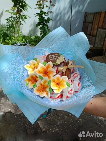 Съедобный букет учителю, воспитателю на выпускной