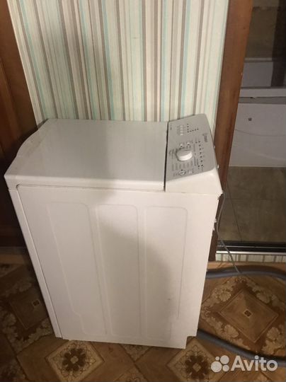 Стиральная машина с вертикальной загрузкой