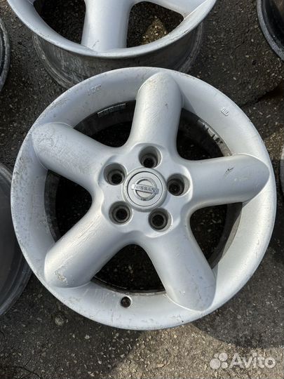 Nissan X-trail диски R16 комплект