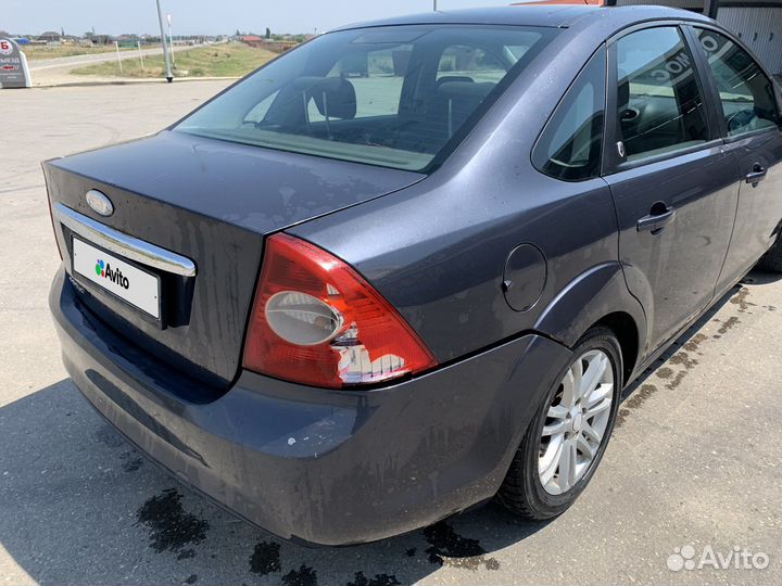 Ford Focus 1.8 МТ, 2008, 250 000 км