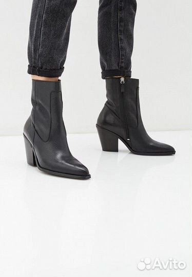 Казаки Mango 39 нат.кожа